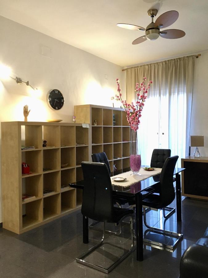 Blackboard House Hotel Bari Buitenkant foto