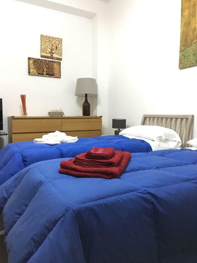 Blackboard House Hotel Bari Buitenkant foto